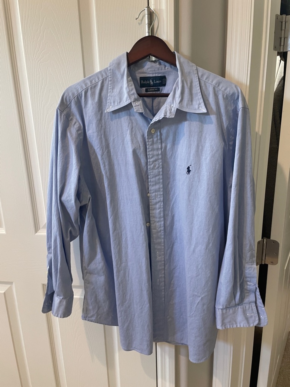 Ralph Lauren Light Blue Long-Sleeve Button-Down Shirt 90s vibe